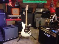 Fender Stratocaster American Series Customizada